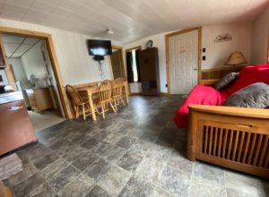 Lakeview Cottage 1 - living room, dining table, kitchen